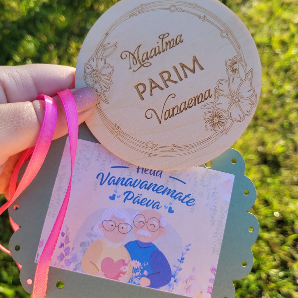 Tassialused vanaemale ja vanaisale