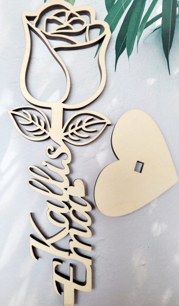 Puidust lill "Kallis ema"